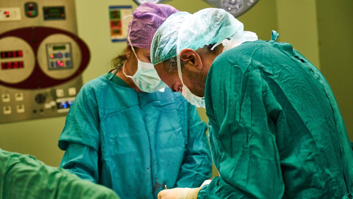 Finding the Best Hand Surgeon for Personal Injury Cases